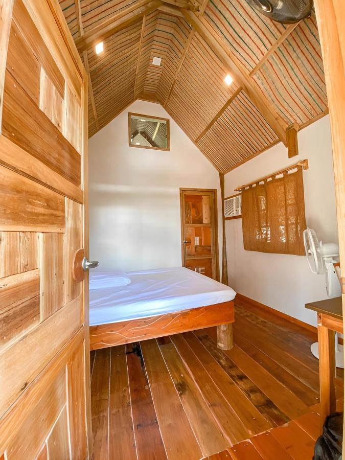 Camanolo Homestay Генерал-Луна Экстерьер фото
